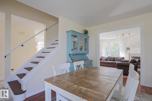 16 La Costa Fairway Close, Stony Plain, AB - Indoor Photo Showing Dining Room