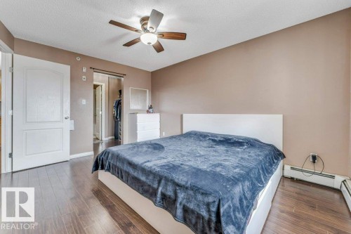 #404 3425 19 St Nw, Edmonton, AB - Indoor Photo Showing Bedroom