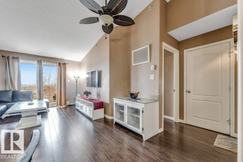 #404 3425 19 St Nw, Edmonton, AB - Indoor