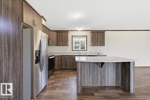 1409 Twp Rd 502, Rural Leduc County, AB - Indoor Photo Showing Kitchen