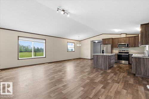 1409 Twp Rd 502, Rural Leduc County, AB - Indoor Photo Showing Kitchen
