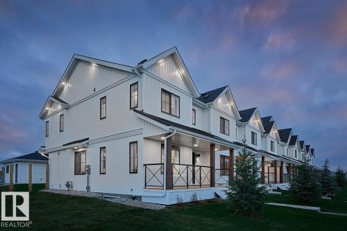 9008 Gilbert Close Nw, Edmonton, AB - Outdoor