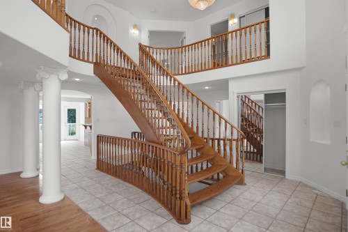 15507 91 Street Nw, Edmonton, AB - Indoor Photo Showing Other Room