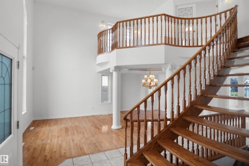 15507 91 Street Nw, Edmonton, AB - Indoor Photo Showing Other Room