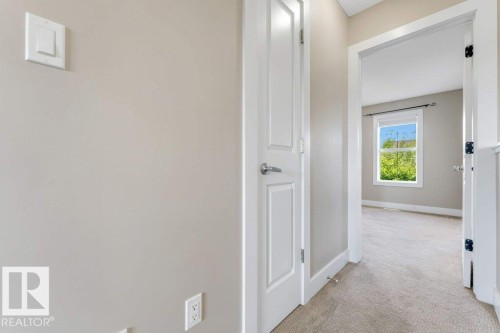 2122 24 Street Nw, Edmonton, AB - Indoor Photo Showing Other Room