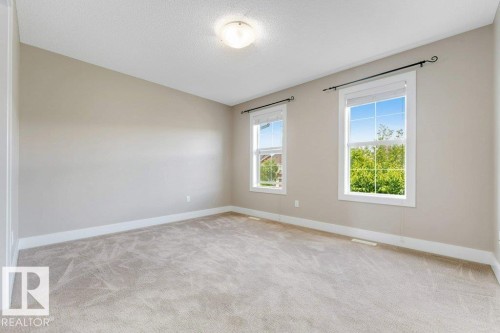 2122 24 Street Nw, Edmonton, AB - Indoor Photo Showing Other Room