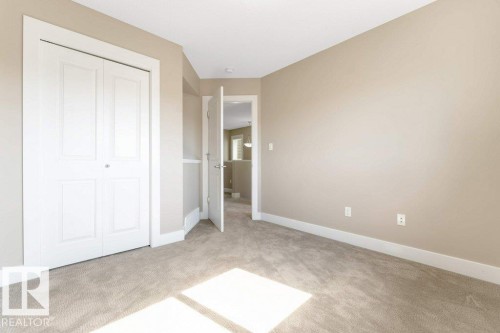 2122 24 Street Nw, Edmonton, AB - Indoor Photo Showing Other Room