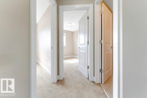 2122 24 Street Nw, Edmonton, AB - Indoor Photo Showing Other Room