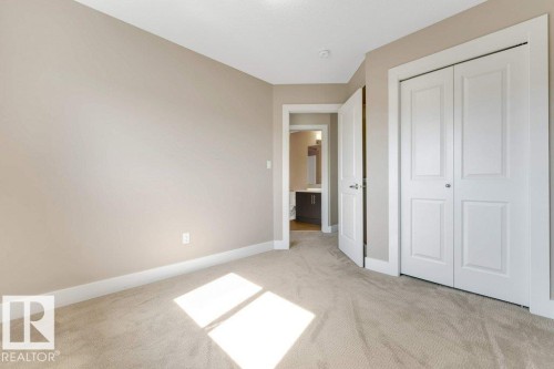 2122 24 Street Nw, Edmonton, AB - Indoor Photo Showing Other Room