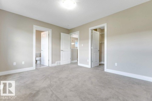 2122 24 Street Nw, Edmonton, AB - Indoor Photo Showing Other Room