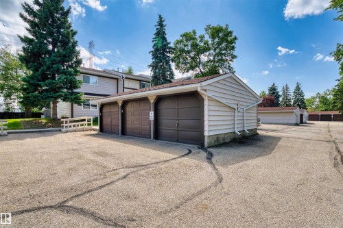 117 Tudor Lane Nw, Edmonton, AB - Outdoor