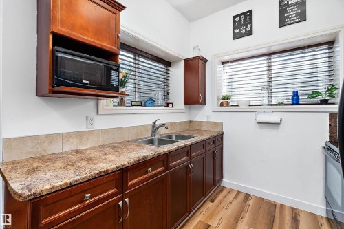 1103 115 Street Sw, Edmonton, AB - Indoor Photo Showing Kitchen With Double Sink