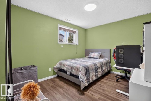 31 Haney Landing, Spruce Grove, AB - Indoor Photo Showing Bedroom
