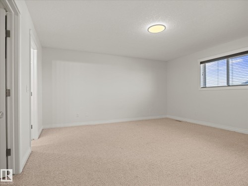 4704 160 Avenue Nw, Edmonton, AB - Indoor Photo Showing Other Room