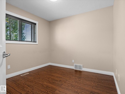 4704 160 Avenue Nw, Edmonton, AB - Indoor Photo Showing Other Room