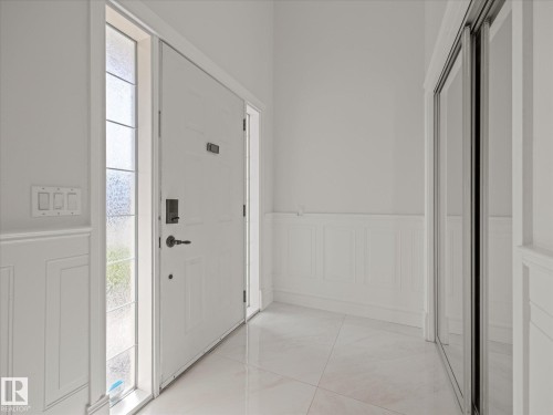 4704 160 Avenue Nw, Edmonton, AB - Indoor Photo Showing Other Room