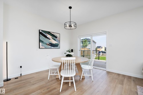 13007 213 Street Nw, Edmonton, AB - Indoor Photo Showing Dining Room