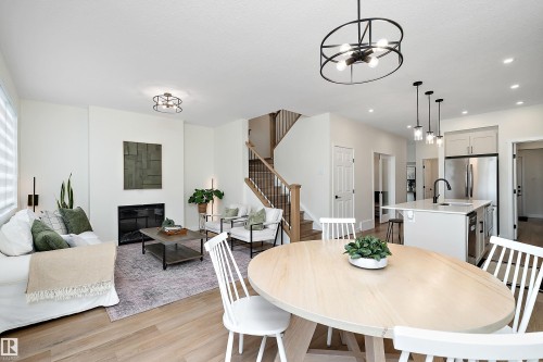 13007 213 Street Nw, Edmonton, AB - Indoor Photo Showing Dining Room