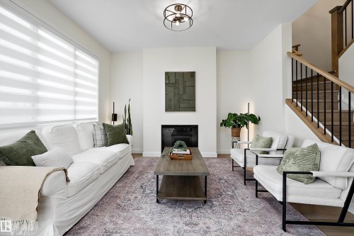 13007 213 Street Nw, Edmonton, AB - Indoor Photo Showing Living Room