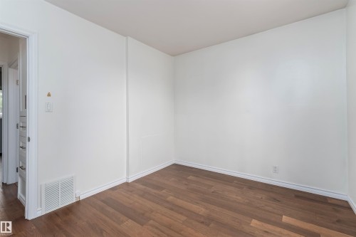 10941 150 Street Nw, Edmonton, AB - Indoor Photo Showing Other Room