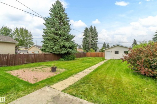 10941 150 Street Nw, Edmonton, AB - Outdoor With Backyard