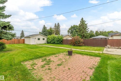 10941 150 Street Nw, Edmonton, AB - Outdoor With Backyard