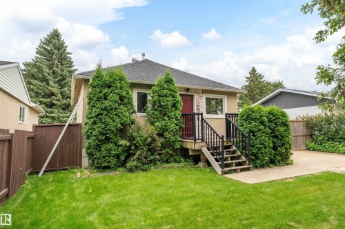 10941 150 Street Nw, Edmonton, AB - Outdoor