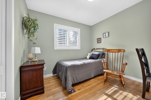 29 Second Avenue, Ardrossan, AB - Indoor Photo Showing Bedroom
