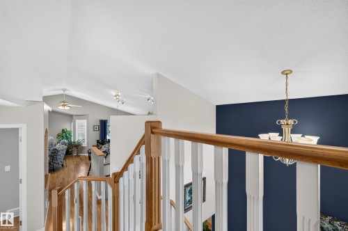 29 Second Avenue, Ardrossan, AB - Indoor Photo Showing Other Room