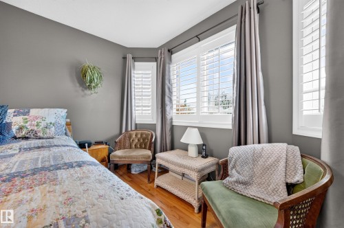 29 Second Avenue, Ardrossan, AB - Indoor Photo Showing Bedroom