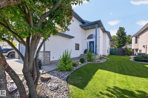 29 Second Avenue, Ardrossan, AB - Outdoor