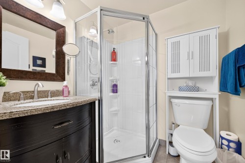 29 Second Avenue, Ardrossan, AB - Indoor Photo Showing Bathroom