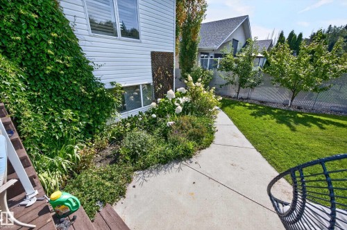 29 Second Avenue, Ardrossan, AB - Outdoor