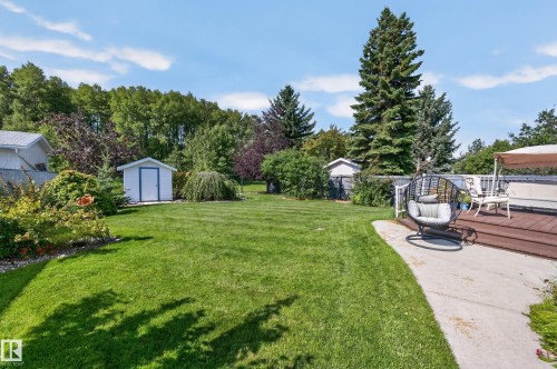 29 Second Avenue, Ardrossan, AB - Outdoor