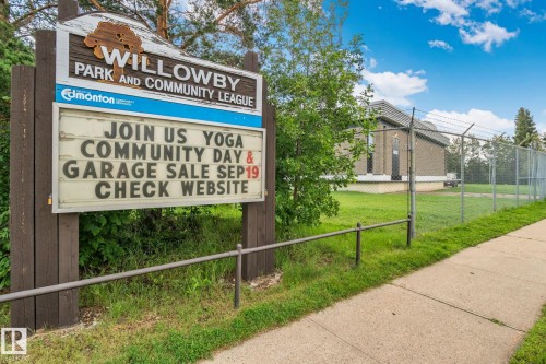 18337 66 Avenue Nw, Edmonton, AB - Outdoor