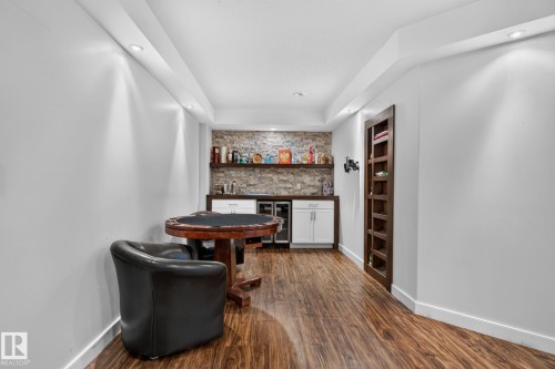 2327 Frezenberg Avenue Nw, Edmonton, AB - Indoor Photo Showing Other Room
