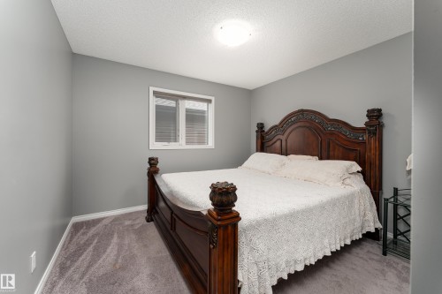 2055 Redtail Common Nw, Edmonton, AB - Indoor Photo Showing Bedroom