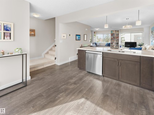 1626 33A Street Nw, Edmonton, AB - Indoor Photo Showing Kitchen With Double Sink