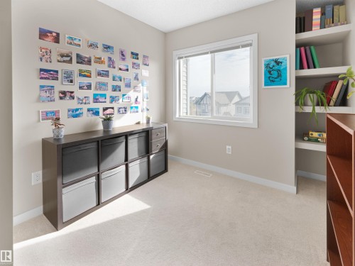 1626 33A Street Nw, Edmonton, AB - Indoor