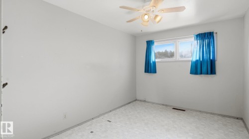 Recessed lighting, ceiling fan, and window with natural light - 52012 Hwy 21, Rural Strathcona County, AB - Indoor Photo Showing Other Room