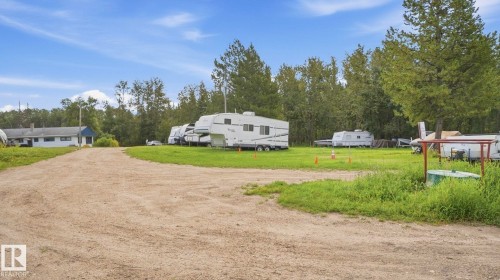Additional content - 52012 Hwy 21, Rural Strathcona County, AB - Outdoor