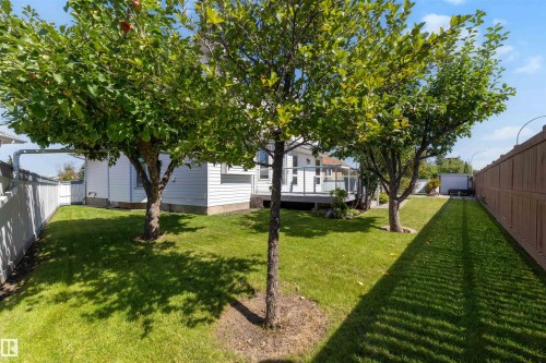 15304 74 Street Nw, Edmonton, AB - Outdoor