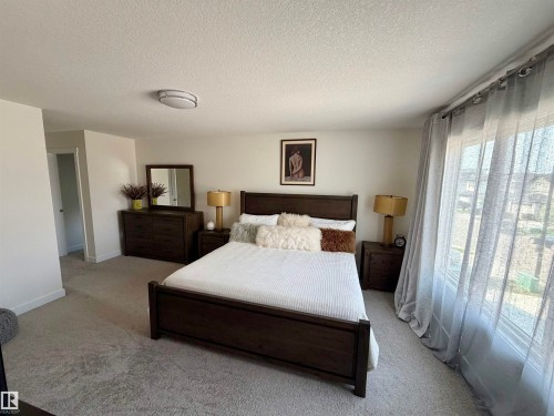 85 Meadowlink Common, Spruce Grove, AB - Indoor Photo Showing Bedroom