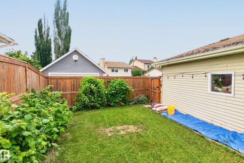 423 Kirkpatrick Crescent Nw, Edmonton, AB - Outdoor
