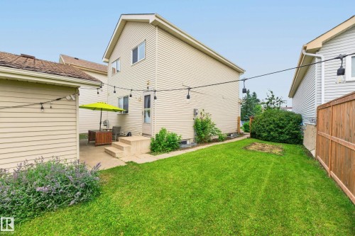 423 Kirkpatrick Crescent Nw, Edmonton, AB - Outdoor With Exterior