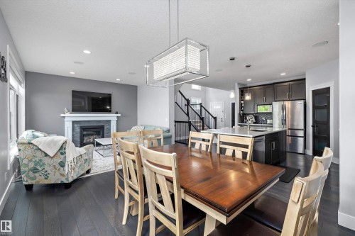 7656 182 Avenue Nw, Edmonton, AB - Indoor Photo Showing Dining Room
