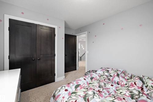 7656 182 Avenue Nw, Edmonton, AB - Indoor Photo Showing Bedroom