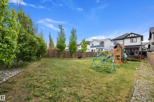 7656 182 Avenue Nw, Edmonton, AB - Outdoor