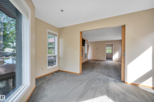11446 75 Avenue Nw, Edmonton, AB - Indoor Photo Showing Other Room