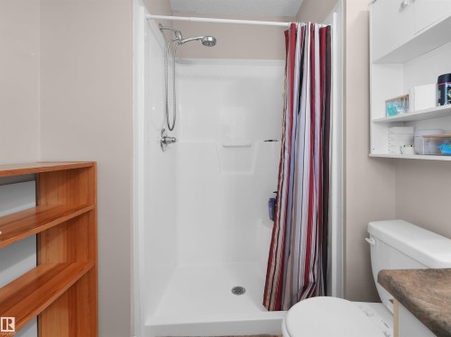 #90 5001 62 St, Beaumont, AB - Indoor Photo Showing Bathroom